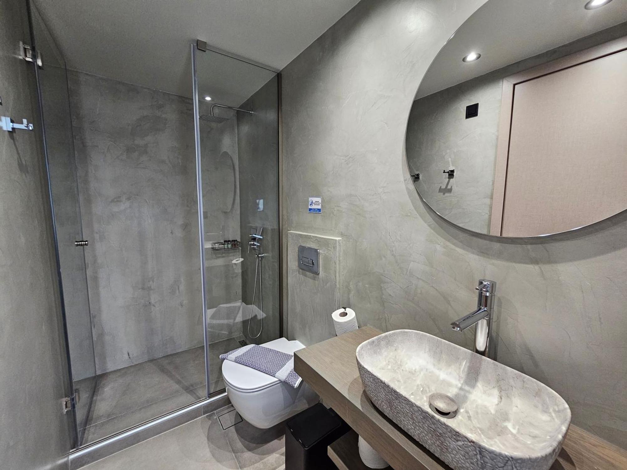 Rea'S Luxury Apartments Stoupa Bagian luar foto